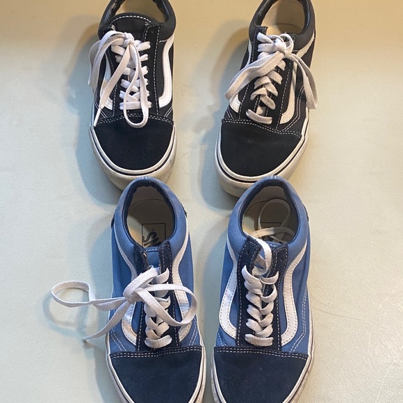 Vans Shoes - Vans Low-Top Sneakers in Black and Blue